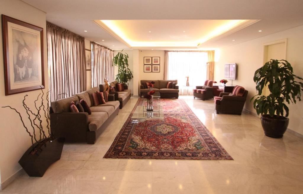 Residence De France Dbayeh Exteriör bild