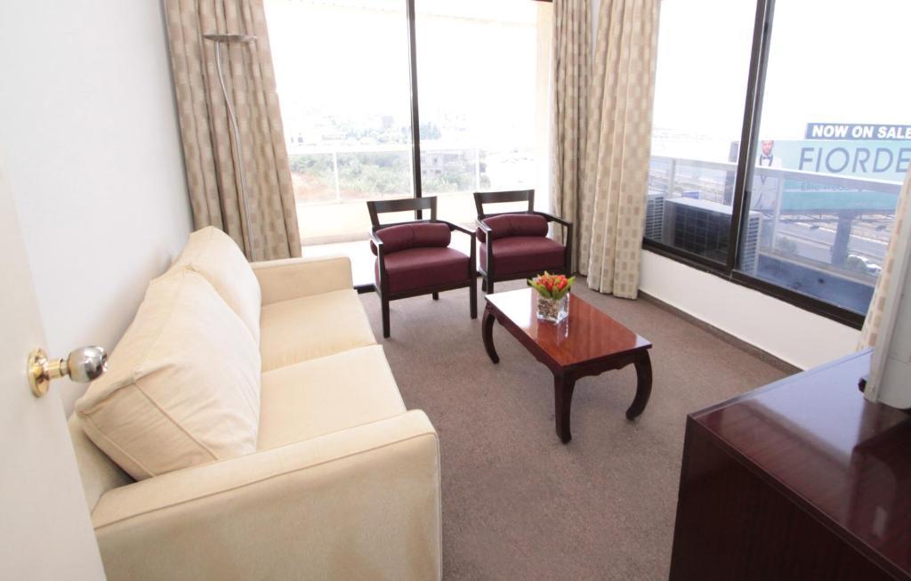 Residence De France Dbayeh Rum bild