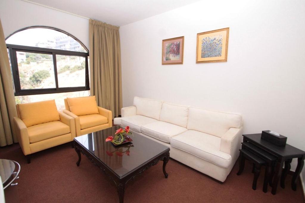 Residence De France Dbayeh Rum bild